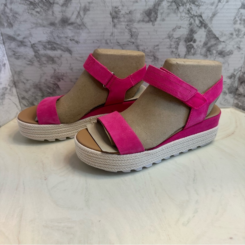 SOREL Cameron flatform sandal